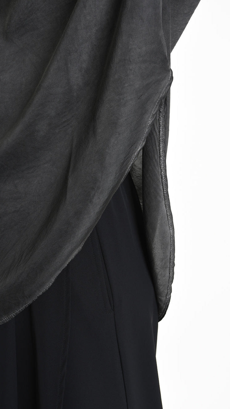 A34B W508425 BLUSA Over Satin Viscose Dyed Cold Black