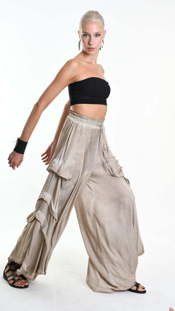 A34B W512425 TROUSER Over Wide Satin Viscose Sand.