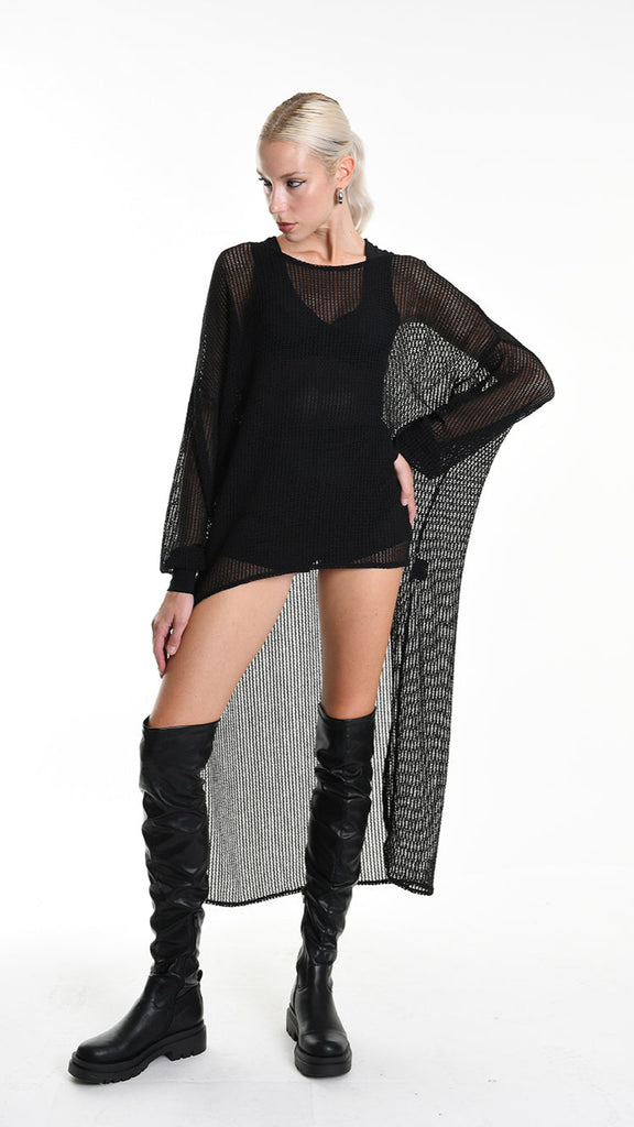 A34M W509725 SWEATER Over Asymmetric Net Black.