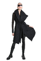 4P W5217 DOWN VEST Sleeveless in Matte Nylon, 150g Padding, Black. TEPHRA