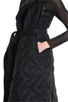 4P W5217 DOWN VEST Sleeveless in Matte Nylon, 150g Padding, Black. TEPHRA