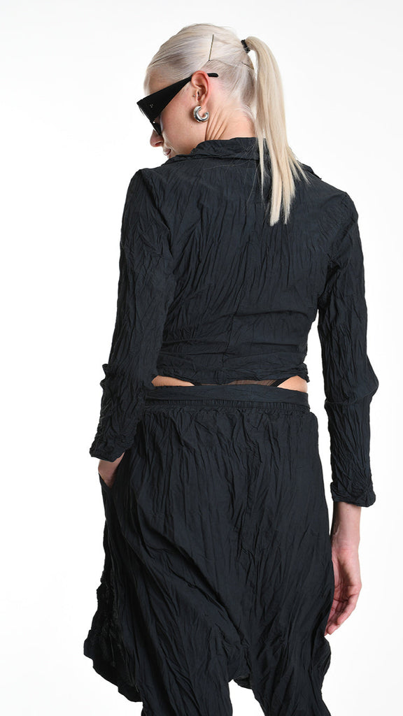 A34R W504325 JACKET Asymmetric Cotton Organic Crumpled Black.