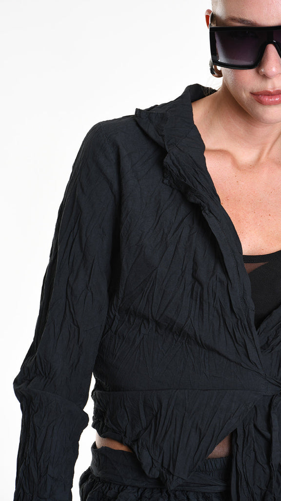 A34R W504325 JACKET Asymmetric Cotton Organic Crumpled Black.