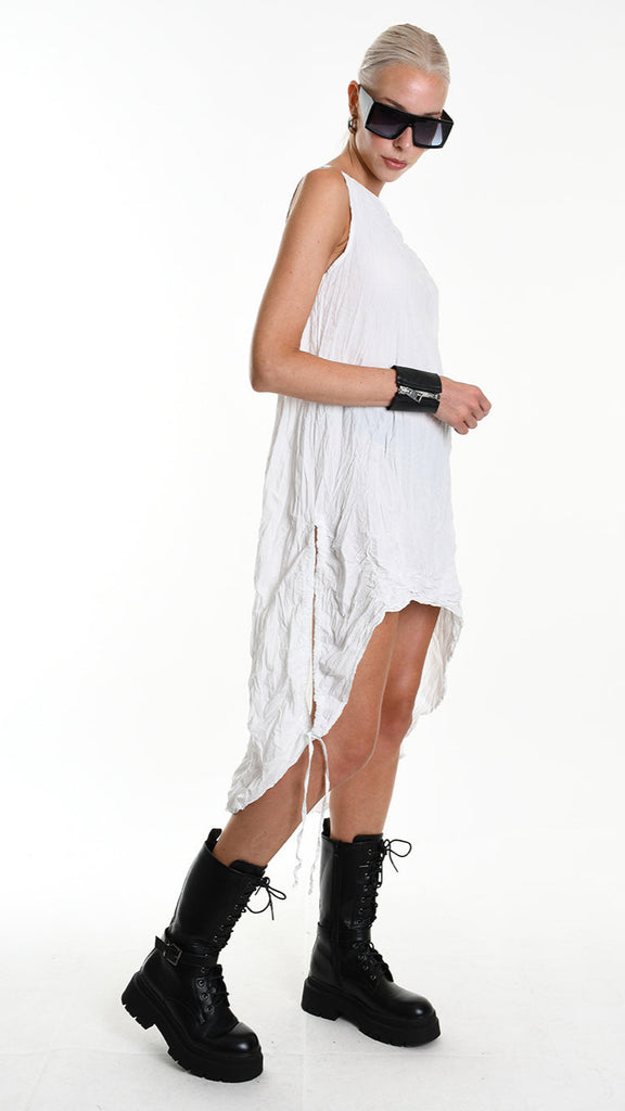 A34R W504425 DRESS Asymmetric Cotton Organic Crumpled White.