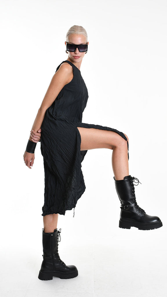 A34R W504425 DRESS Asymmetric Cotton Organic Crumpled Black.