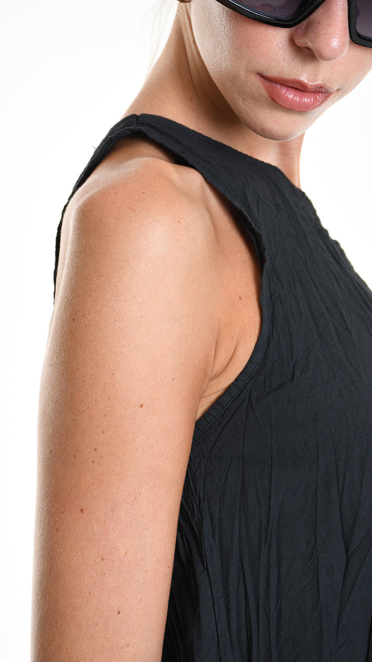 A34R W504425 DRESS Asymmetric Cotton Organic Crumpled Black