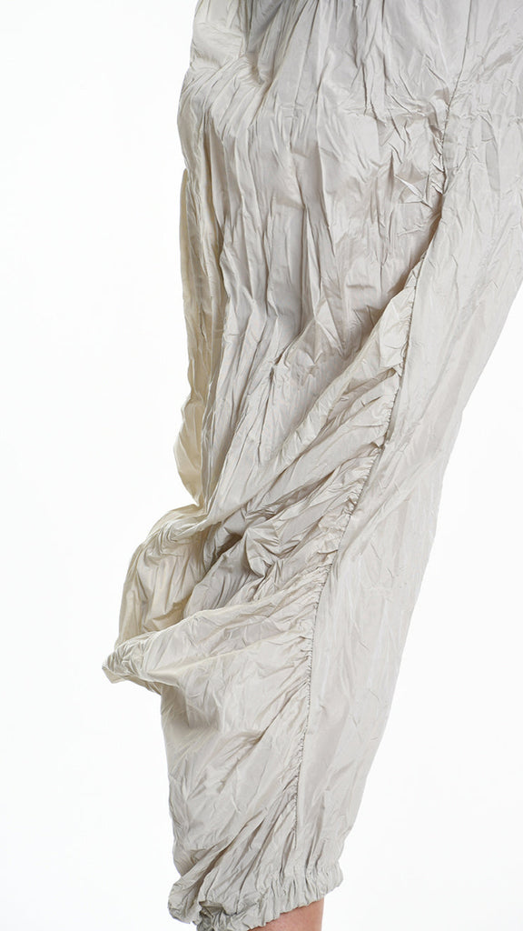 A34R W509225 TROUSER Over Taffeta Crumpled Sand.