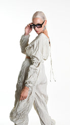 A34R W509325 TOP Crop Taffeta Crumpled Sand