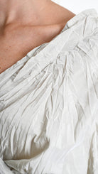 A34R W509325 TOP Crop Taffeta Crumpled Sand