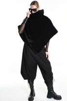 4- W5166 PONCHO Double-faced in Quilted Nylon, UNISEX, Black. TEPHRA