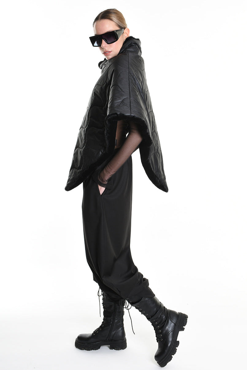 4- W5166 PONCHO Double-faced in Quilted Nylon, UNISEX, Black. TEPHRA