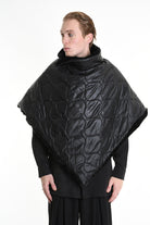 4- W5166 PONCHO Double-faced in Quilted Nylon, UNISEX, Black. TEPHRA