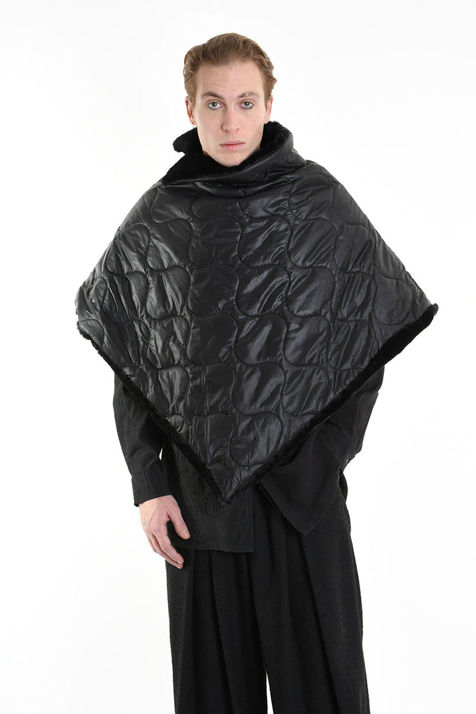 4- W5166 PONCHO Double-faced in Quilted Nylon, UNISEX, Black. TEPHRA