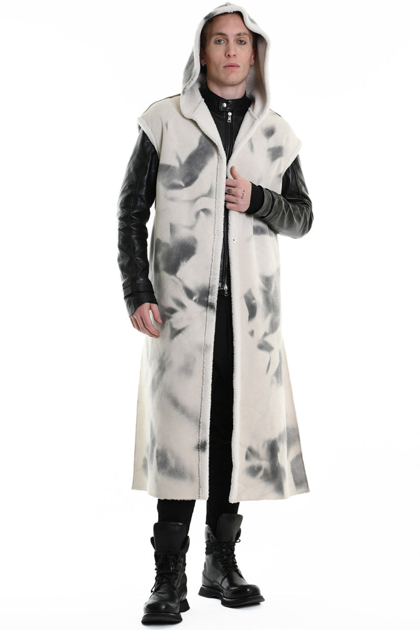 4- W5169 SLEEVELESS COAT in Printed Dyed Faux Shearling, UNISEX, White. TEPHRA