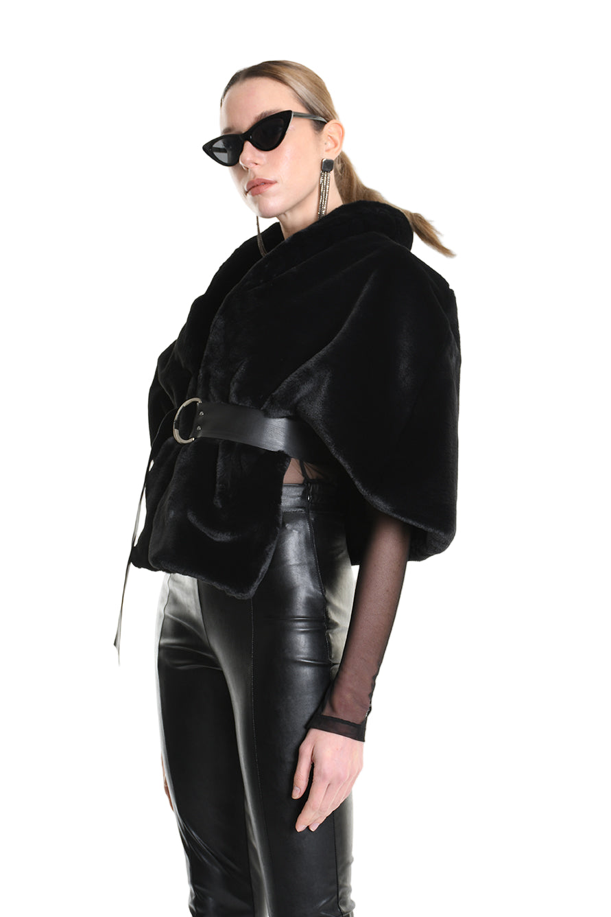 4- W5172 CAPE in Lined Faux Fur, Black. LA HAINE INSIDE US