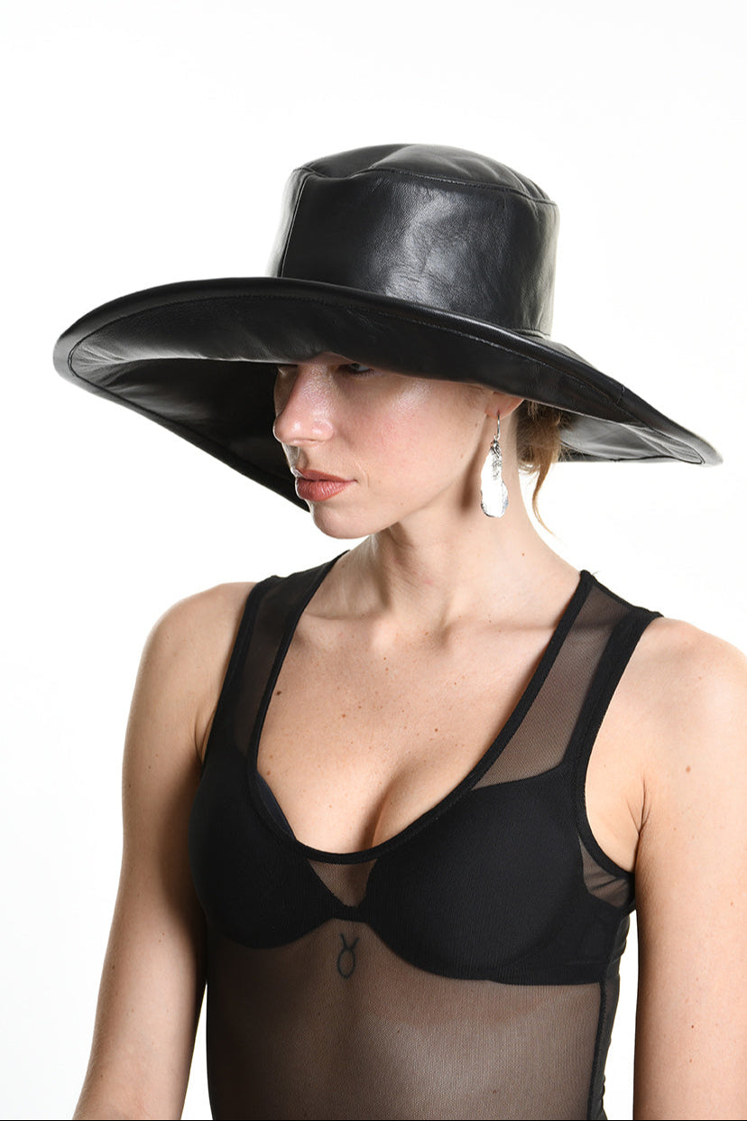 4Y W5213 HAT Leather Lined Black UNISEX LA HAINE INSIDE US