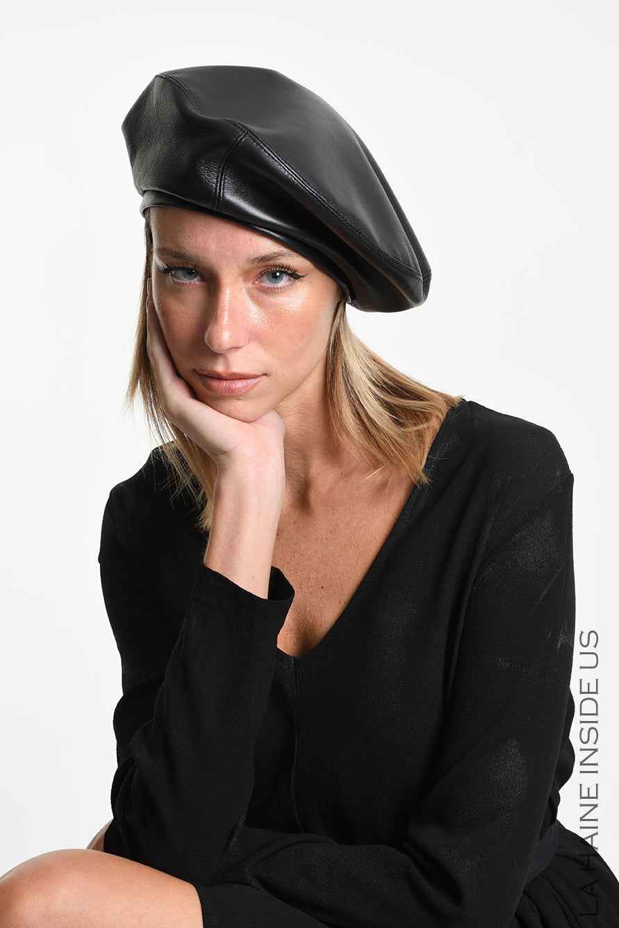 4Y W5513 HAT Nappa Leather Lined UNISEX U Black
