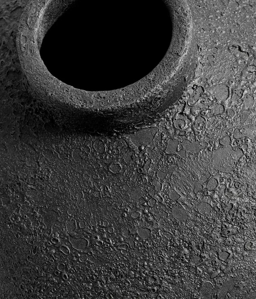 Jar Luna Black 60 - Black Terracotta - Ø35xH60 cm MUUBS