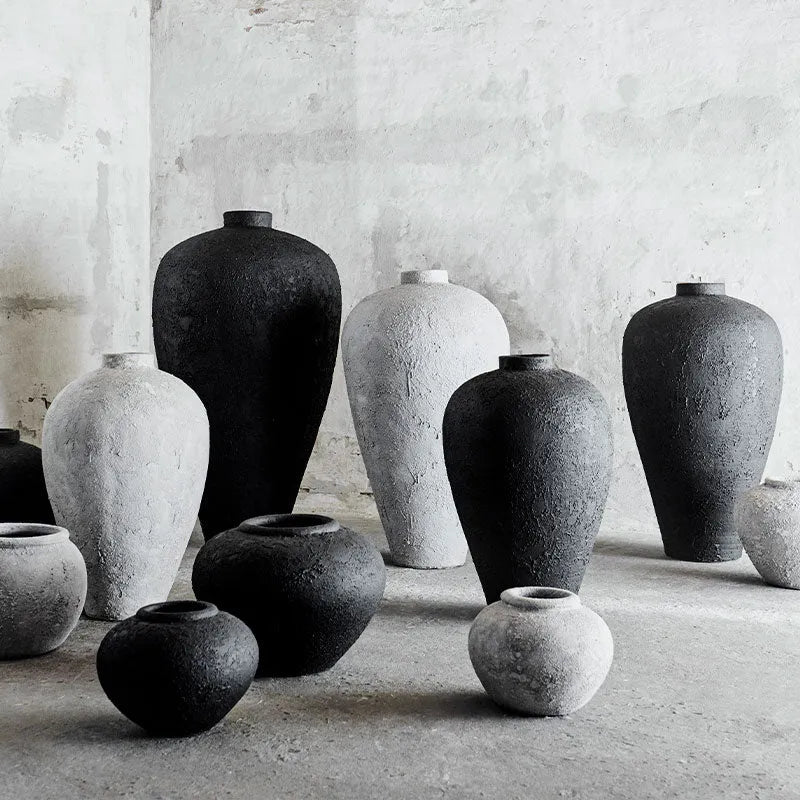 Jar Luna Black 60 - Black Terracotta - Ø35xH60 cm MUUBS