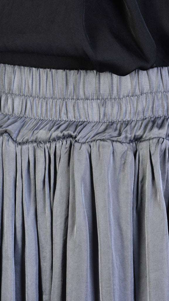 A39B SM20825 Long SKIRT in Gray Degrade Satin