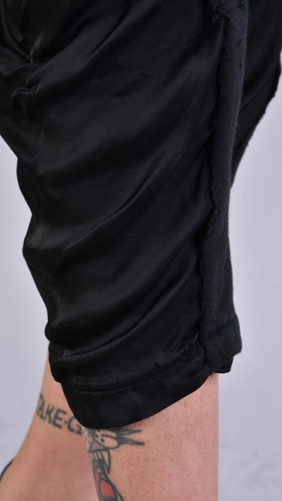 A39B SM21525 PANTS in Cold Dyed Fleece & Black Satin