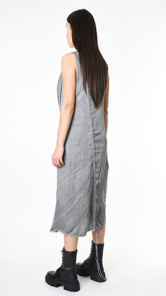 A39B SM41325 dress in grey viscose satin with draped collar and asymmetric cut.