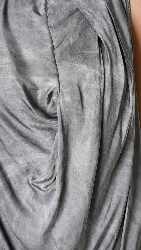 A39B SM41325 DRESS in viscose satin with asymmetric draped design in grey, black, and olive.