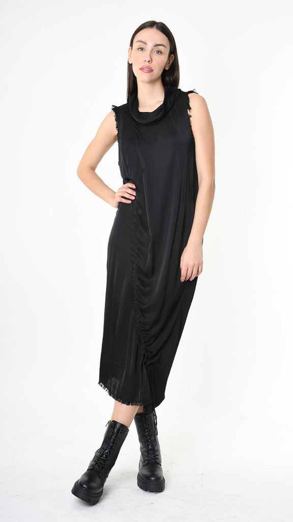 A399B SM45025 sleeveless satin viscose dress in black.