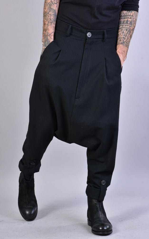 A33B LM001 Black pants.