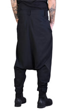 A33B LM00125 Black pants