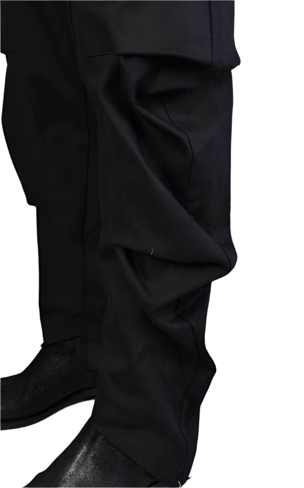 A33B LM022 BLACK Pants