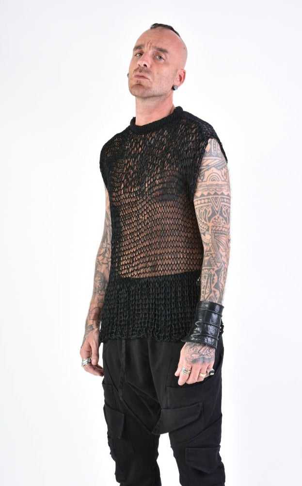 A33J LM16024 SLEEVELESS Regular Net Black.