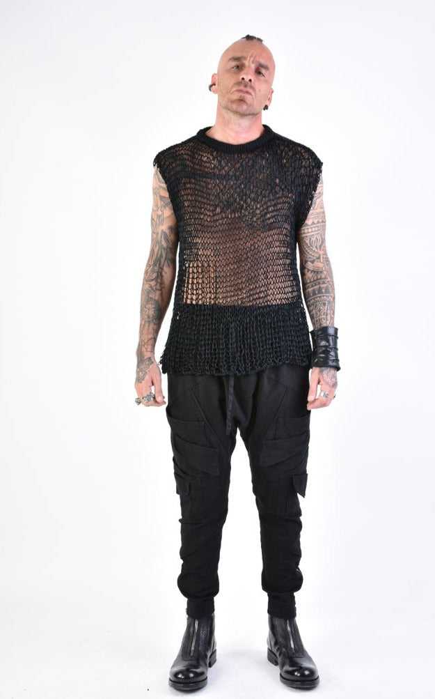 A33J LM16024 SLEEVELESS Regular Net Black.