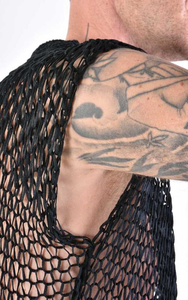 A33J LM16024 SLEEVELESS Regular Net Black.