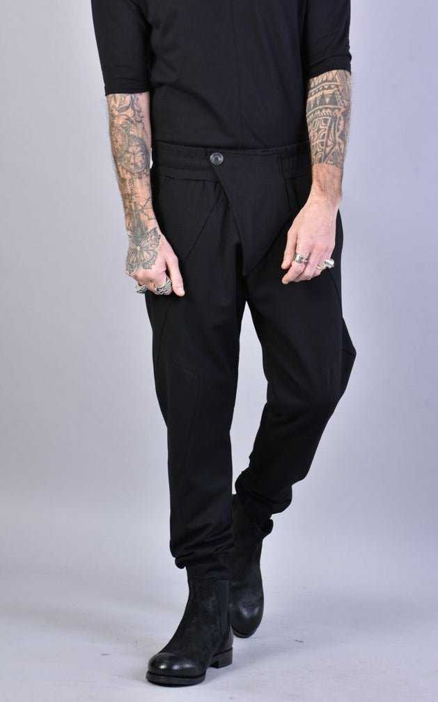 A33M LM00924 Black Pants man.