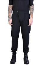 A33M LM00924 Black Pants man