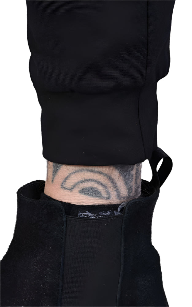 A33M LM00924 Black Pants man