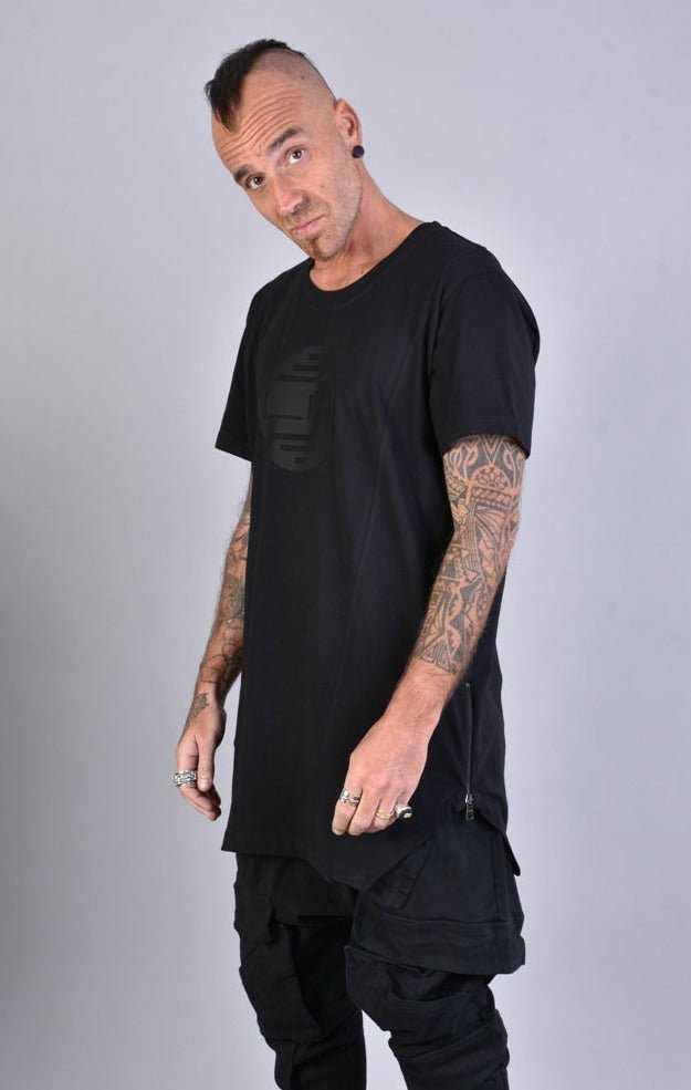 A33M LM034 BLACK Cotton Over T-Shirt.