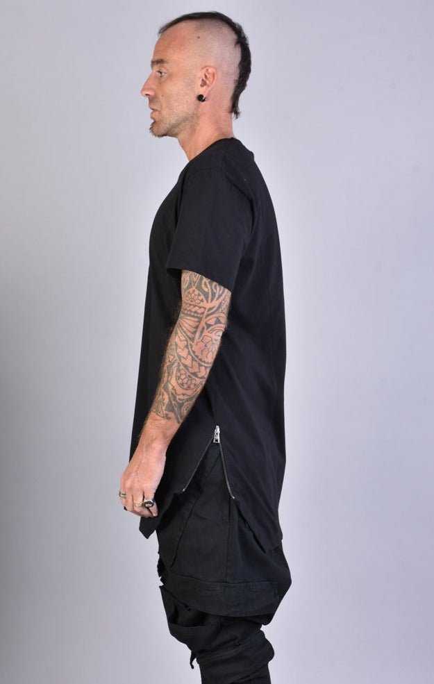 A33M LM034 BLACK Cotton Over T-Shirt.