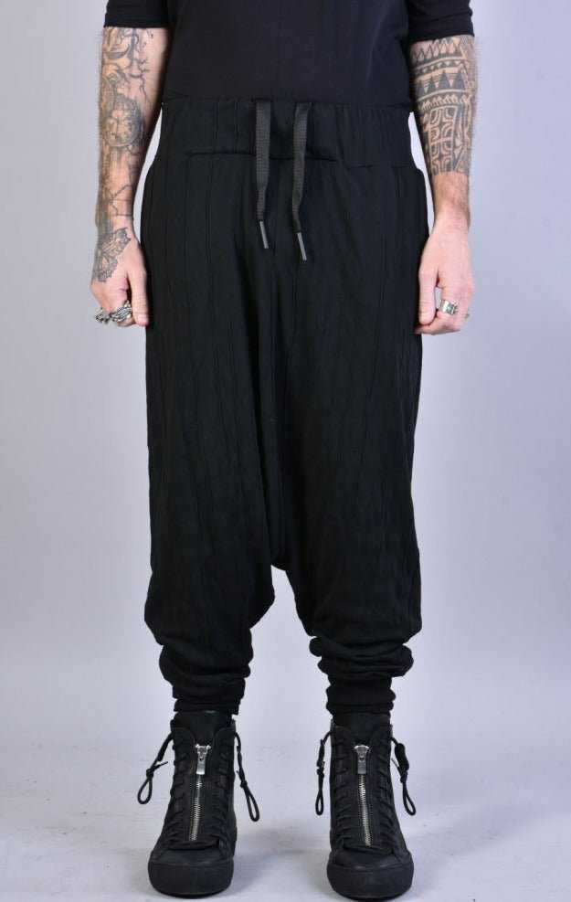 A33M LM044U BLACK mens trousers.