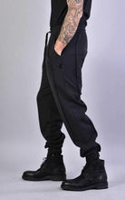A33M LM04624 Black Pants man