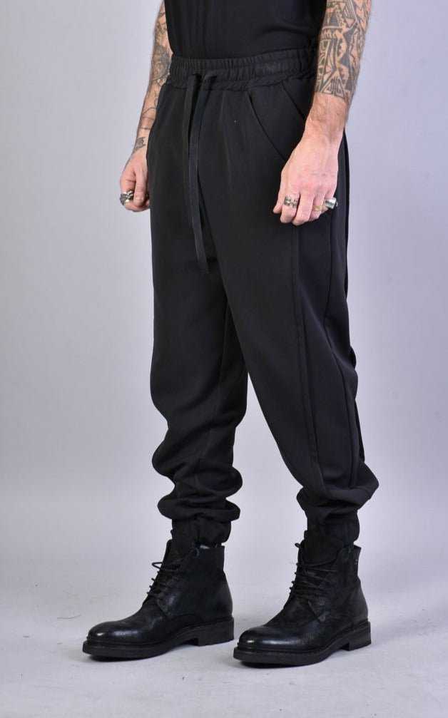 A33M LM04624 Black Pants man.