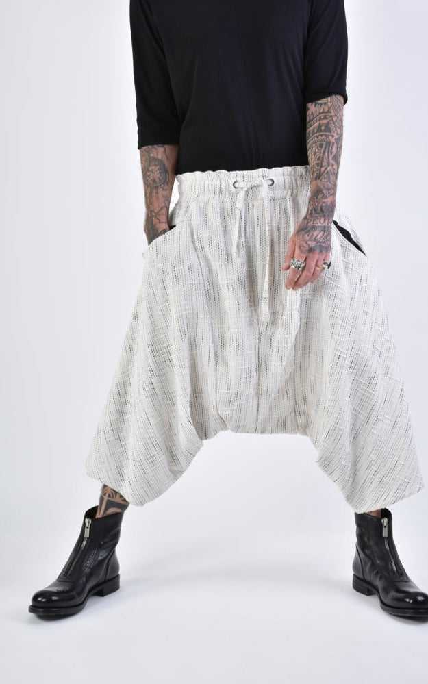 A33M LM10424 TROUSER/SHORT Over Low Crotch Cotton & Linen UNISEX U White 258 Pants Crop Pants & Shorts LA HAINE INSIDE US TEPHRA