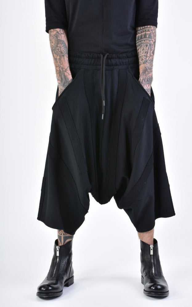 A33M LM12724 TROUSER/SHORT Oversize Low Crotch Fleece & Patch UNISEX U Black.