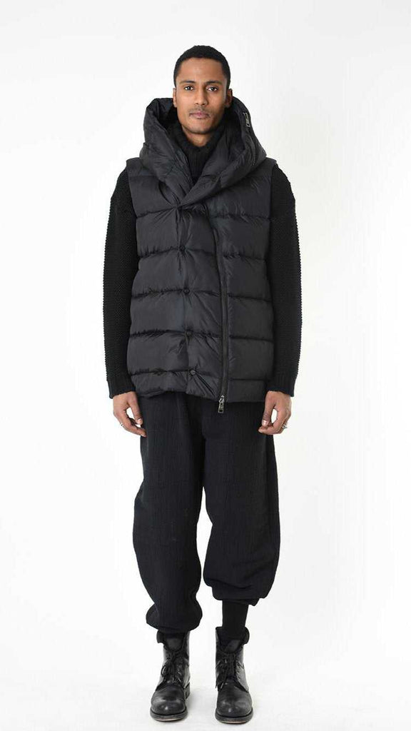 A33P LM25025 DOWN JACKET Sleeveless Nylon 360gr. UNISEX U Black.