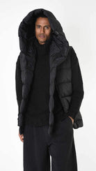 A33P LM25025 DOWN JACKET Sleeveless Nylon 360gr. BLACK