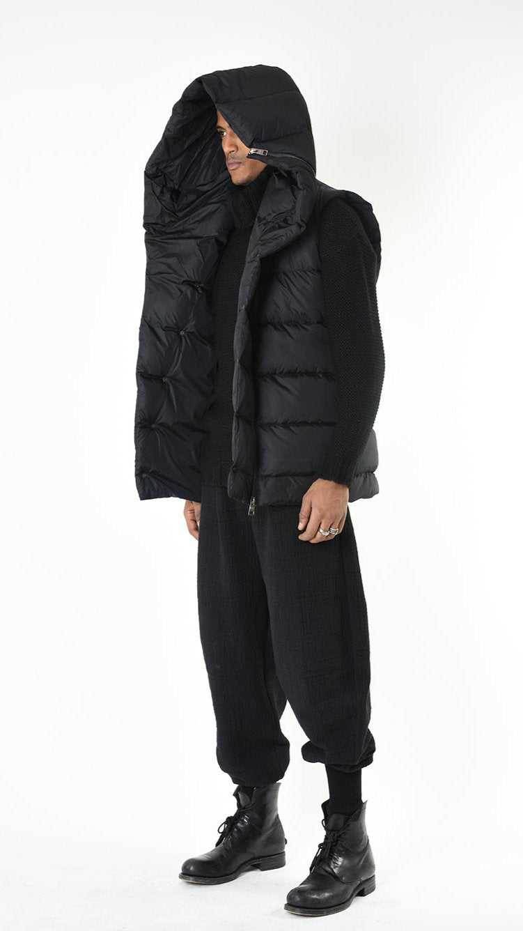 A33P LM25025 DOWN JACKET Sleeveless Nylon 360gr. BLACK