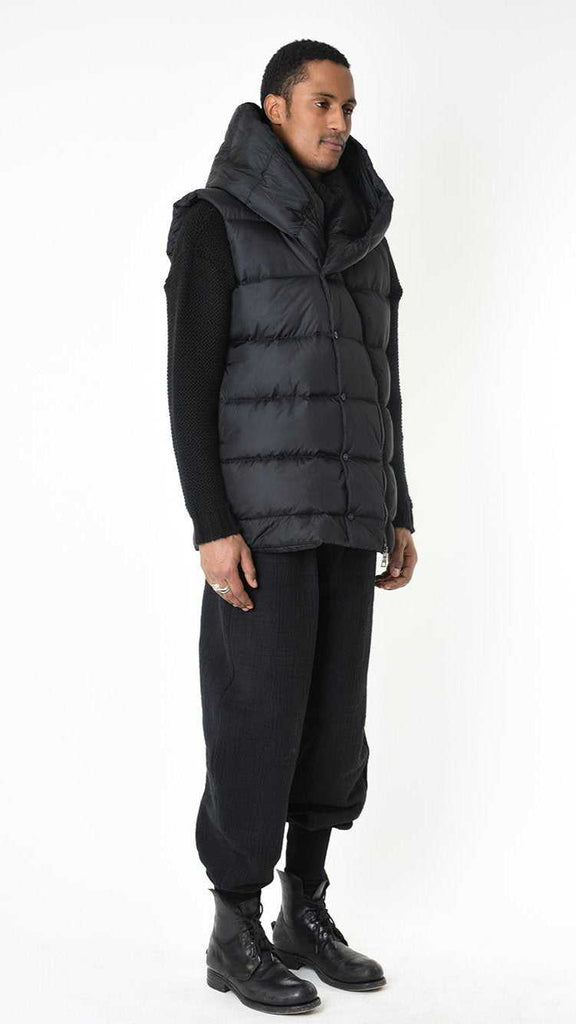 A33P LM25025 DOWN JACKET Sleeveless Nylon 360gr. UNISEX U Black.