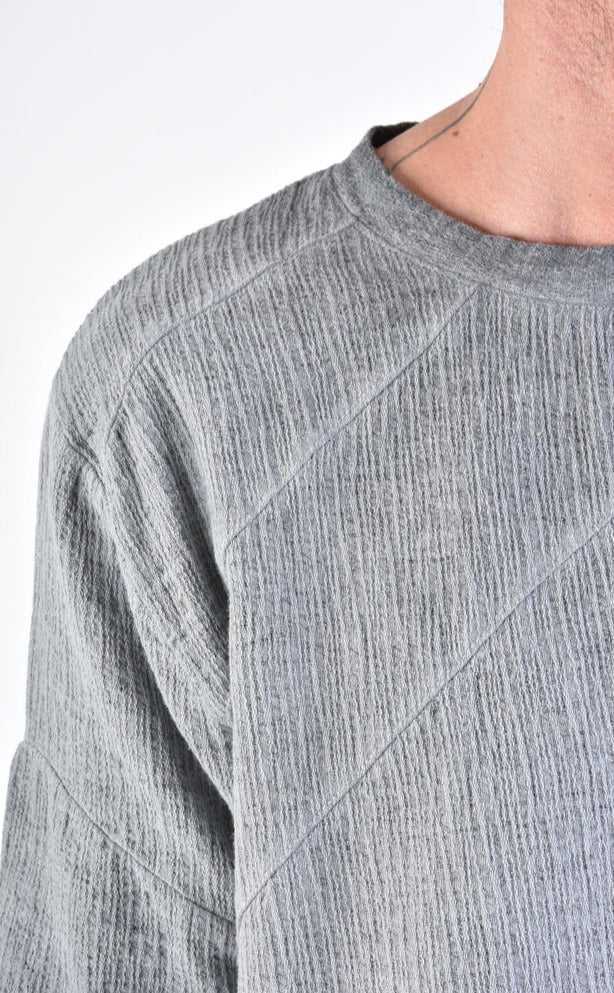 A33V LM11924 T-SHIRT Regular Asymmetric Woven Cotton Degrade Grey.