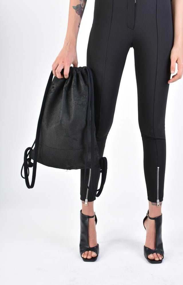 A34O LW76024D Black Leather Bag